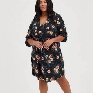 Torrid Mini Challis Zip-Front Shirt Dress 3/4 roll-tab sleeves Black Floral 2 2X